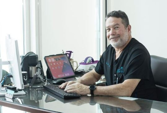 Slider image (6) Dr. Luis A. Picard Ami Jr, FACS, FRCSC